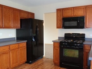 1505 Finch Dr in Plainfield, IL - Building Photo - Building Photo