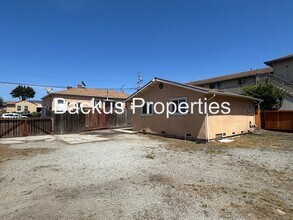 516 James St in Salinas, CA - Building Photo - Building Photo