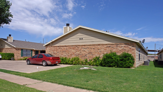 5618-5620 Brownfield Dr in Lubbock, TX - Building Photo - Building Photo