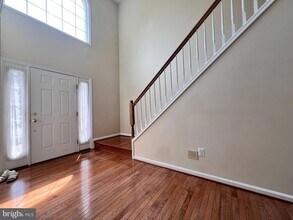 8596 Trail View Dr in Ellicott City, MD - Building Photo - Building Photo