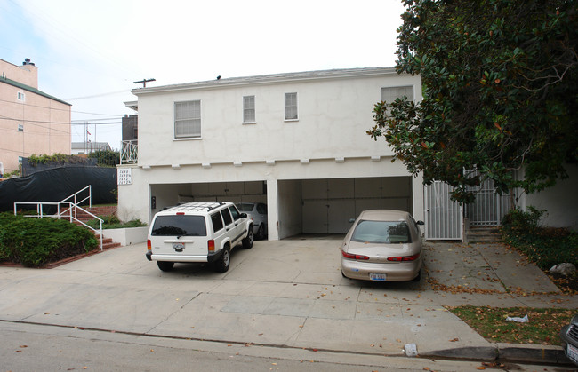 1640-1642 Malcolm Ave in Los Angeles, CA - Building Photo - Building Photo