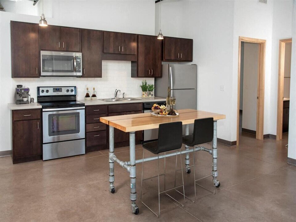 Gurley Lofts in Minneapolis, MN - Foto de edificio