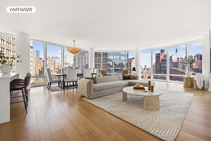 445 Lafayette St in New York, NY - Building Photo