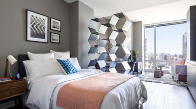 100 W Wacker Dr in Chicago, IL - Building Photo - Building Photo