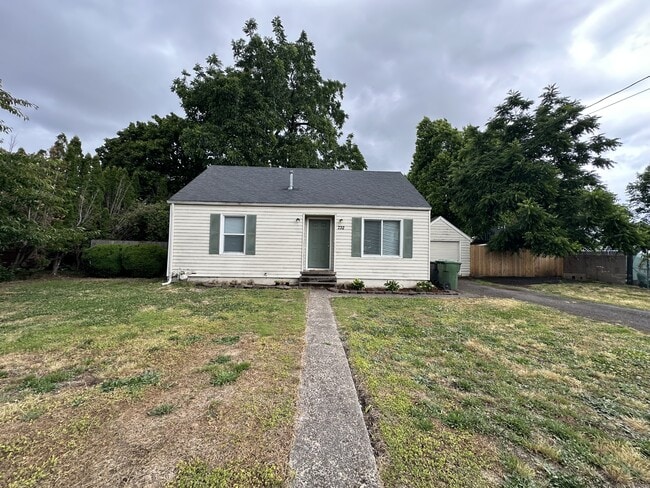 732 Bieber Ave NE in Salem, OR - Building Photo - Building Photo