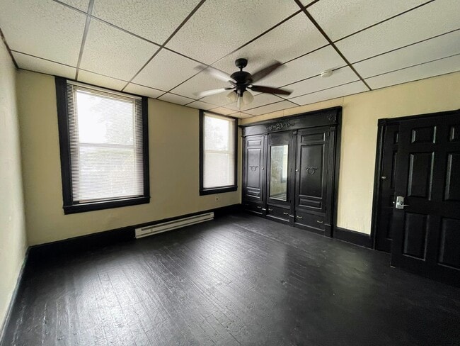 property at 1225 W Allegheny Ave