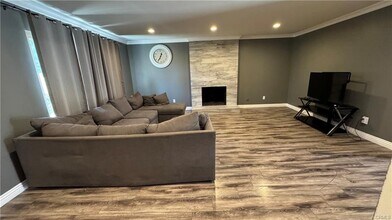 8722 Amboy Ave in Los Angeles, CA - Building Photo - Building Photo