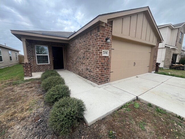 property at 708 Shoal Crk