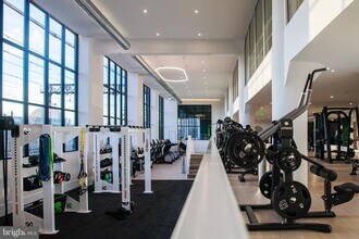 809 Poplar St in Philadelphia, PA - Building Photo - Building Photo