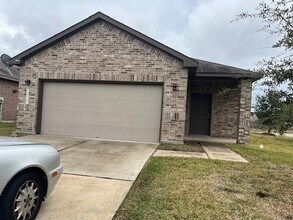 2335 Republic Wy in Missouri City, TX - Building Photo - Building Photo