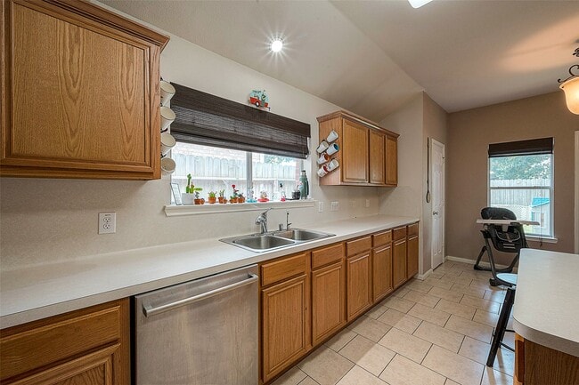 property at 1602 Rustic Hollow Ln