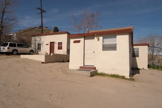 15574-15578 Second St in Victorville, CA - Building Photo - Building Photo