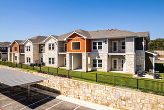 Northview Apartment Homes in San Antonio, TX - Building Photo - Building Photo