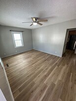 638 Kirkwood Ave in Waterloo, IA - Building Photo