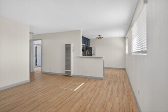 921 Alamitos Ave, Unit 15 in Long Beach, CA - Building Photo - Building Photo