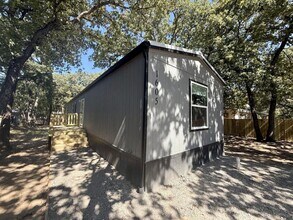 1808 Sheila Dr in Azle, TX - Building Photo - Building Photo