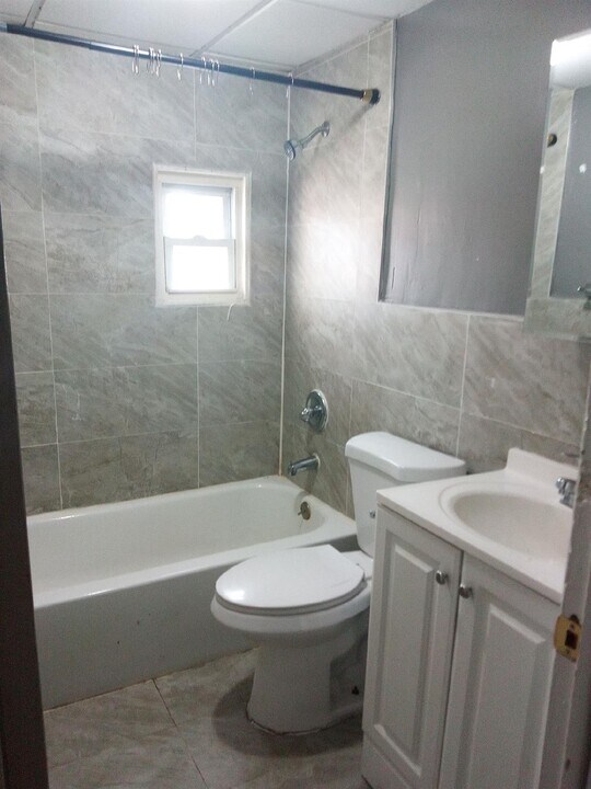 48 Cannon St in Poughkeepsie, NY - Building Photo