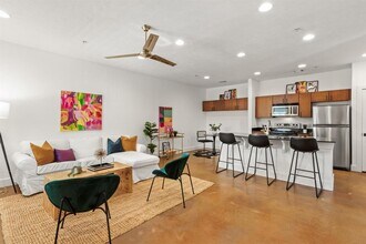 1807 Poquito St in Austin, TX - Building Photo - Building Photo
