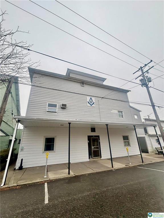 20 W Main St in Pen Argyl, PA - Building Photo - Building Photo
