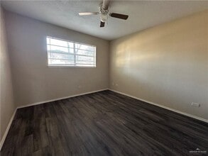 5 West Dr in Edinburg, TX - Building Photo - Building Photo