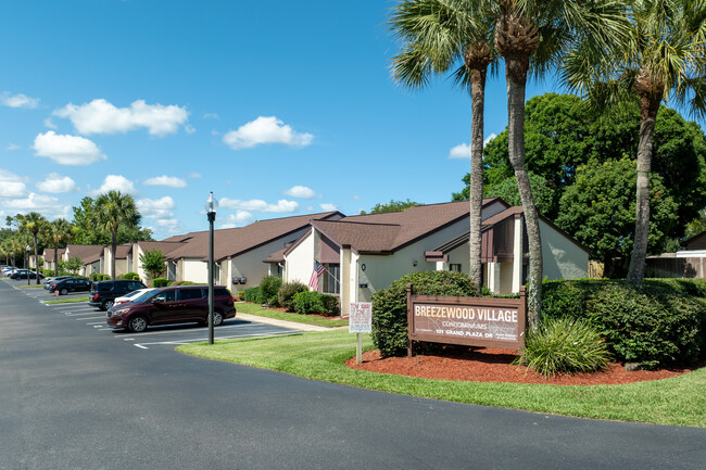 Breezewood Village in Orange City, FL - Building Photo - Building Photo