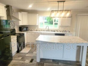 5 Charles St in Greenville, SC - Building Photo - Building Photo