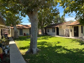 3731 Jasmine St in Sacramento, CA - Building Photo