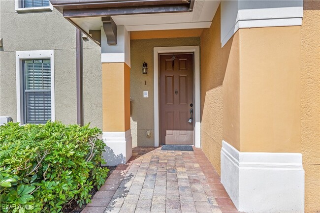 1330 Corso Palermo Ct in Naples, FL - Building Photo - Building Photo