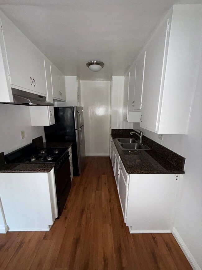 4524 S Slauson Ave, Unit 4 in Culver City, CA - Building Photo - Building Photo