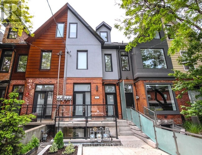 property at 66 Dovercourt Rd