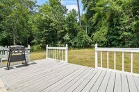 260 Waters Rd photo'