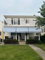 7 West Ave, Unit 2nd Floor in Ocean City, NJ - Building Photo