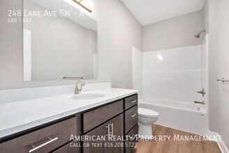 248 Lane Ave SW in Grand Rapids, MI - Building Photo - Building Photo