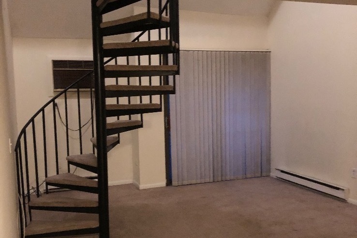181 Loomis Dr in West Hartford, CT - Building Photo