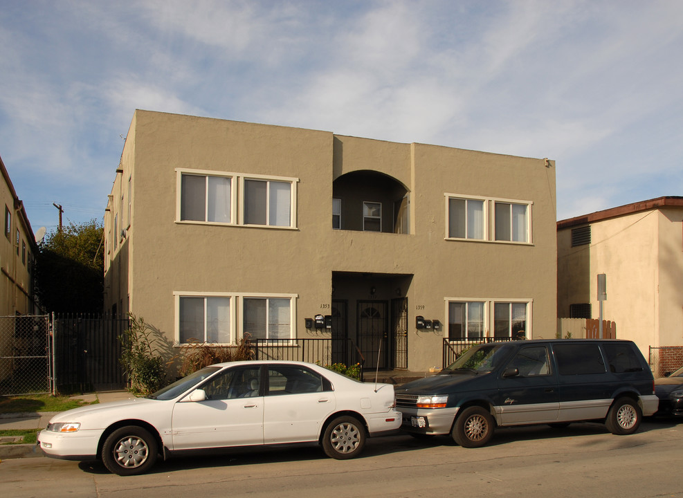 1353-1359 Rose Ave in Long Beach, CA - Building Photo