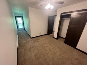 1566 Ball St in Eau Claire, WI - Building Photo - Building Photo