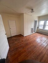 45 Finlay Pl in Newark, NJ - Building Photo