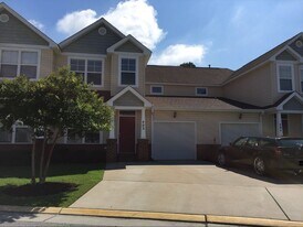 851 Norview Ave in Norfolk, VA - Building Photo