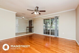 106 Hillcrest Dr in Longwood, FL - Foto de edificio - Building Photo