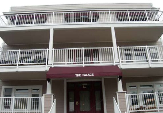 The Palace in Portland, OR - Building Photo