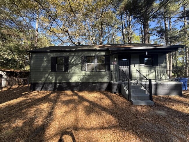 1108 Henderson Ave in Fayetteville, NC - Building Photo - Building Photo