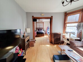 373 Daly St, Unit 1 in St. Paul, MN - Building Photo - Building Photo