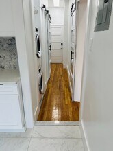 150 E 32nd St, Unit Apt.2 in Brooklyn, NY - Foto de edificio - Building Photo