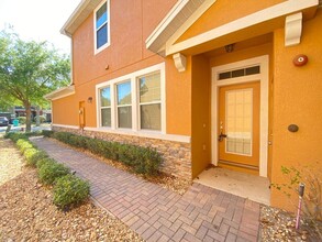 9451 Silver Buttonwood St in Orlando, FL - Building Photo - Building Photo