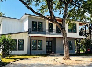 6308 Hudson Bend Rd in Austin, TX - Building Photo - Building Photo