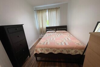 113 Lalande Rue in Longueuil, QC - Building Photo - Building Photo