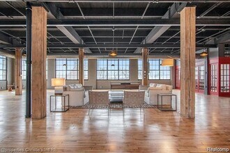 1535 Sixth St, Unit 5 in Detroit, MI - Foto de edificio - Building Photo