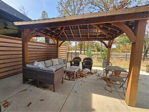 97 Perth Dr in Bella Vista, AR - Building Photo - Building Photo