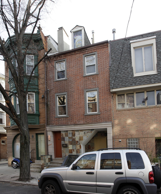 789 S 3rd St in Philadelphia, PA - Building Photo - Building Photo