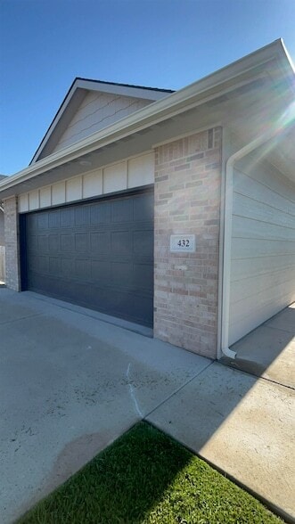 property at 432 Long Path Ct